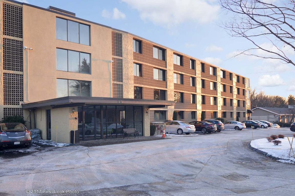 175 Hoffman Ave unit 409, Cranston, RI 02920 - photo 1