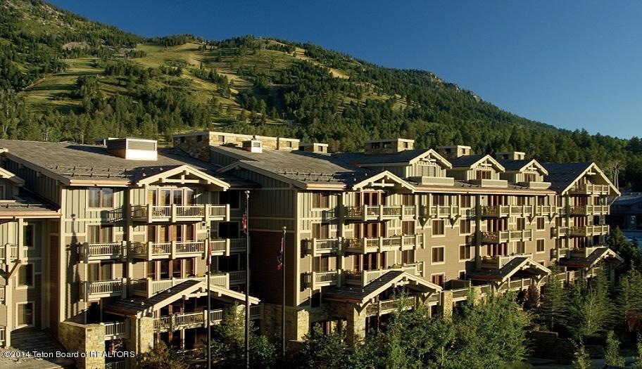1-Main Summer Exterior