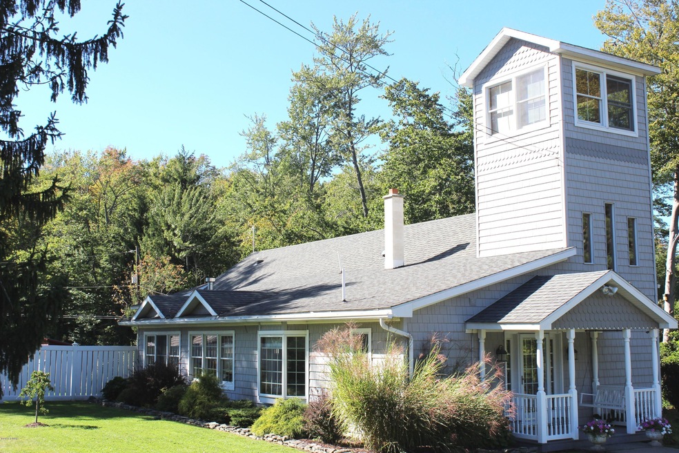 906 Stock Farm Rd, Lake Ariel, PA 18436 - photo 1