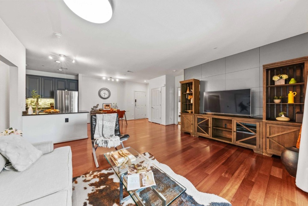 Sold $725,000 • Co-Listing Agent