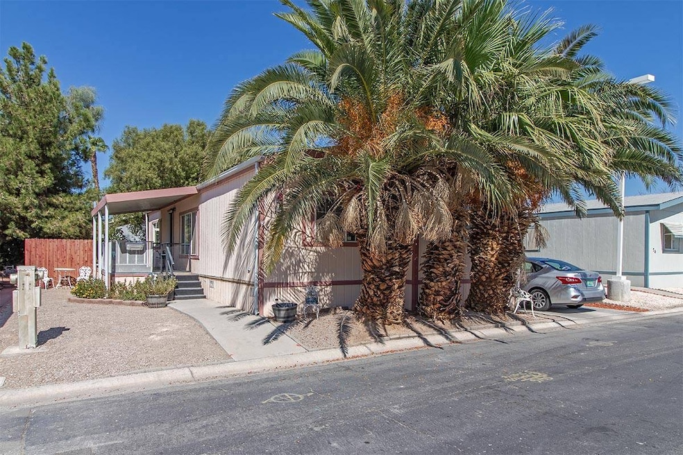 5300 E Desert Inn Rd unit 75, Las Vegas, NV 89122 - photo 1