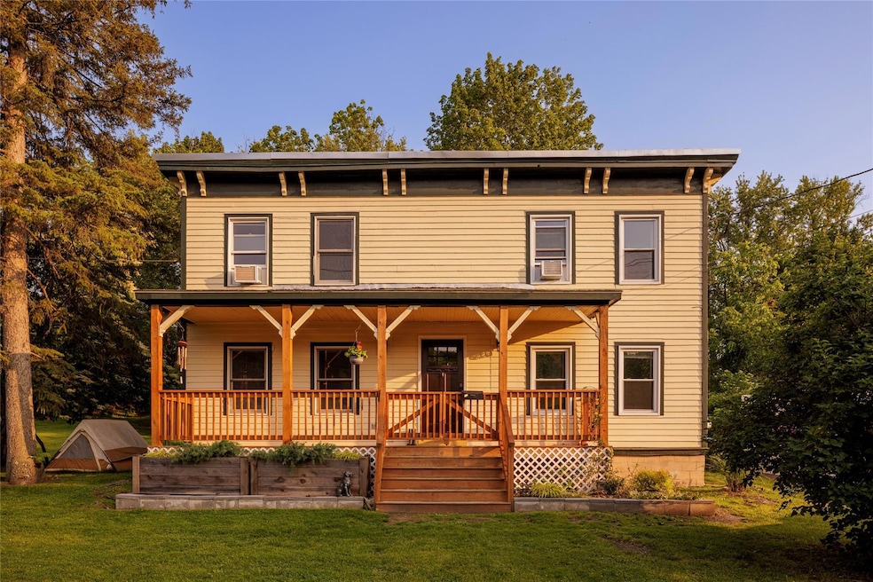 12 Mill St unit 14, Chatham, NY 12037 - photo 1