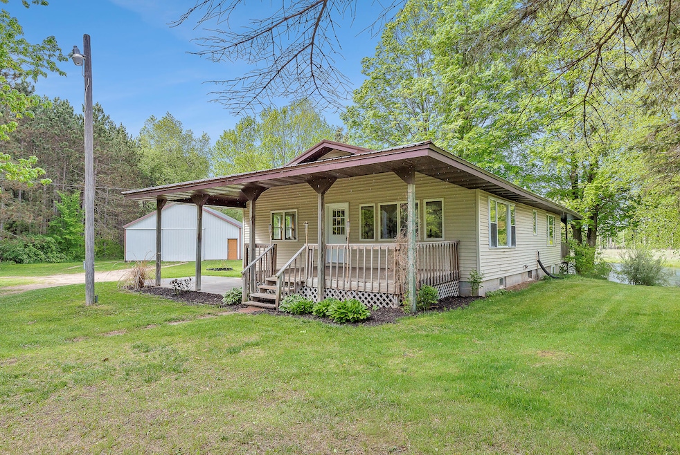 1a_Front Exterior-6