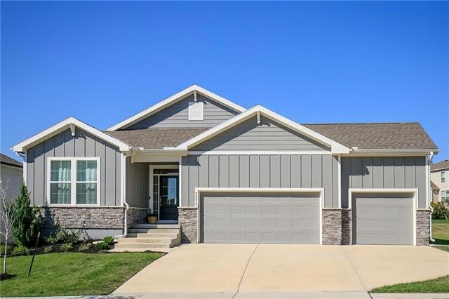 23512 W 89th St, Lenexa, KS 66227 - photo 1