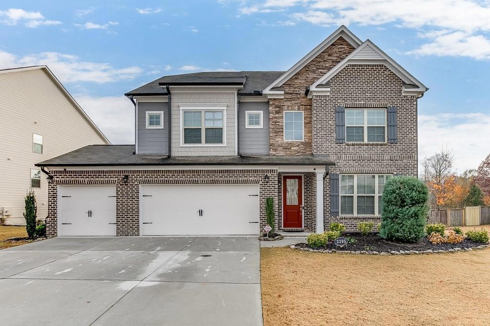 2295 Woodmarsh Cir, Auburn, GA 30011 - photo 1