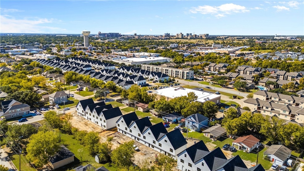 240 Richards St, College Station, TX 77840 - photo 1