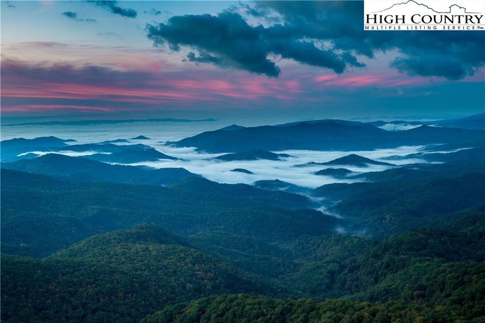 100+ Mile Views of Pisgah National Forest