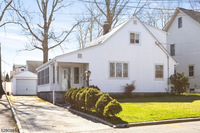 246 Longview Ave, Hasbrouck Heights, NJ 07604 - photo 1