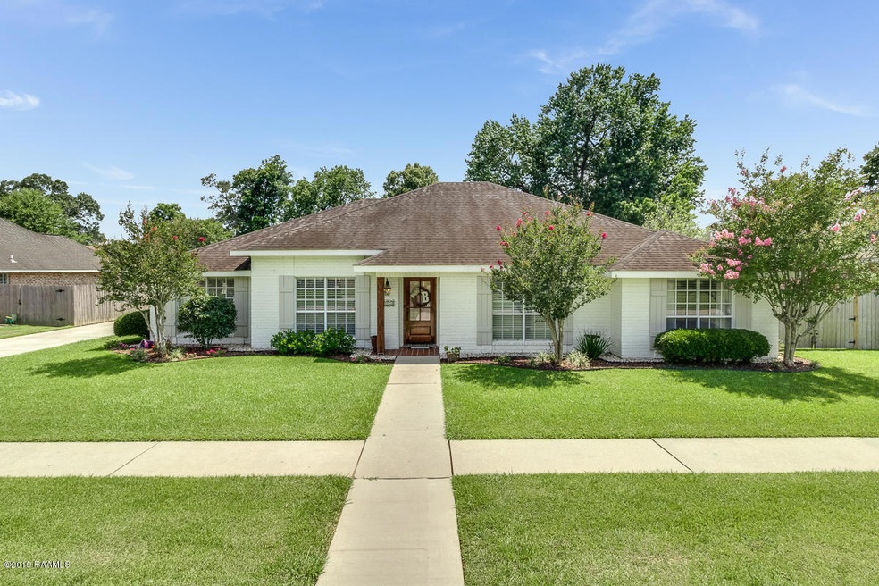 303 Oak Brook-30