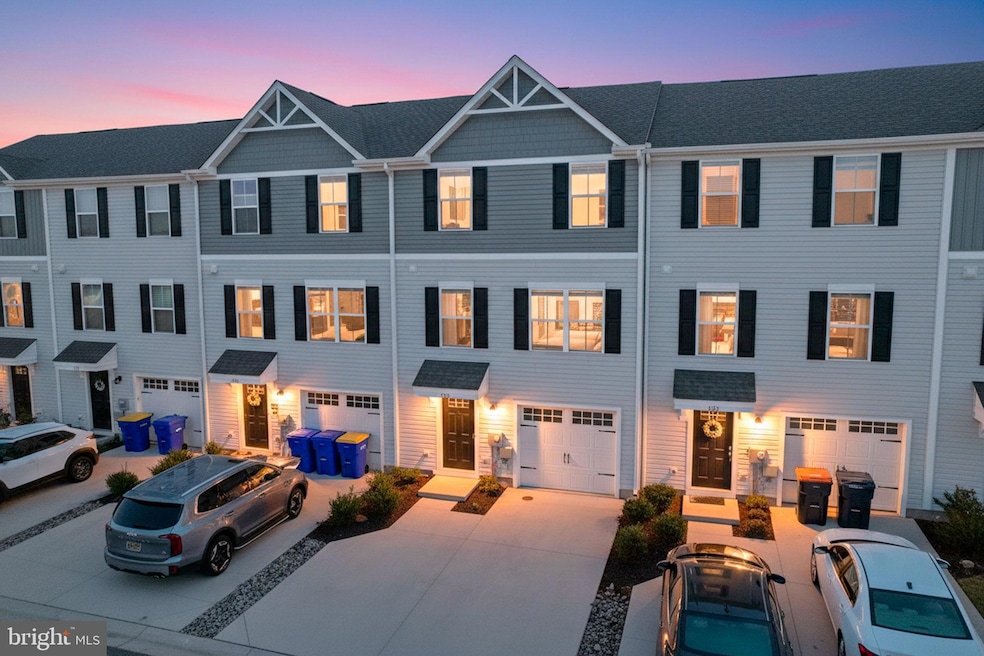 337 Mingo Way, Townsend, DE 19734 - photo 1