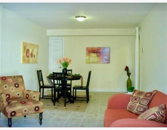 35 Lee St unit 1, Cambridge, MA 02139 - photo 1