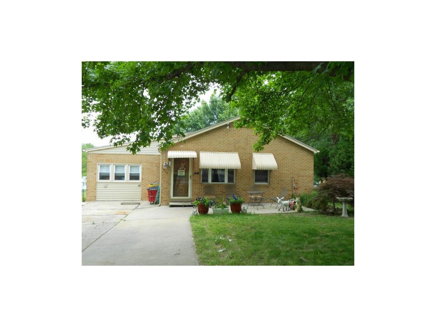 Brick ranch with minimal outside maintenance.