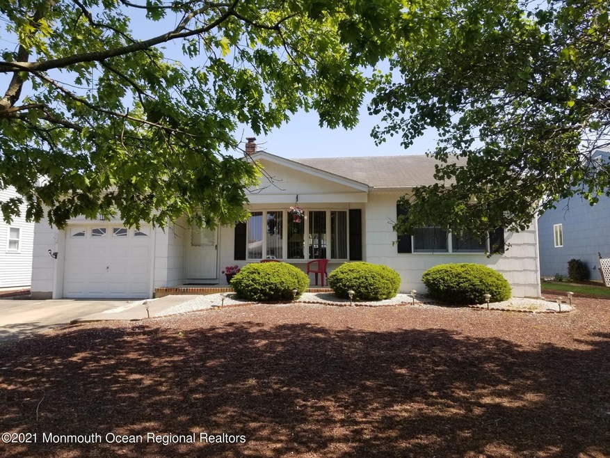 28 mapleton front - Copy - Copy