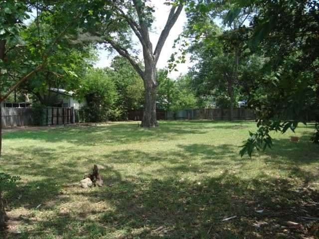 Land : Large lot over 14,000 SF. Lot has been clea