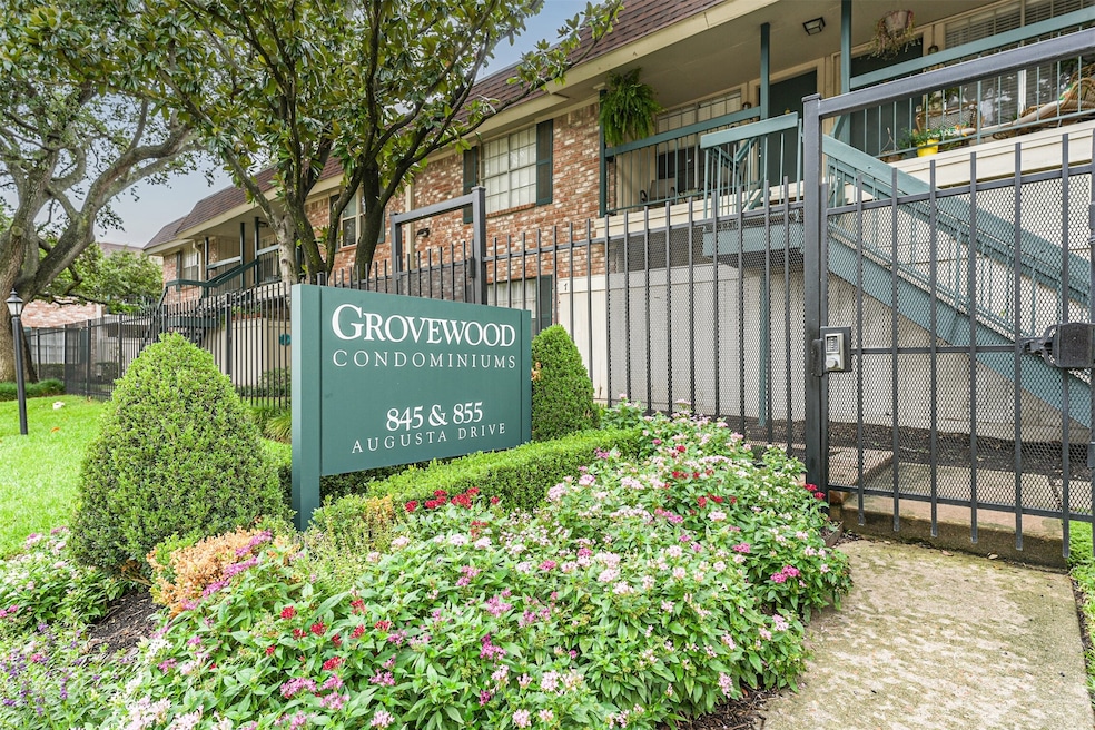 Sold • Co-Listing Agent