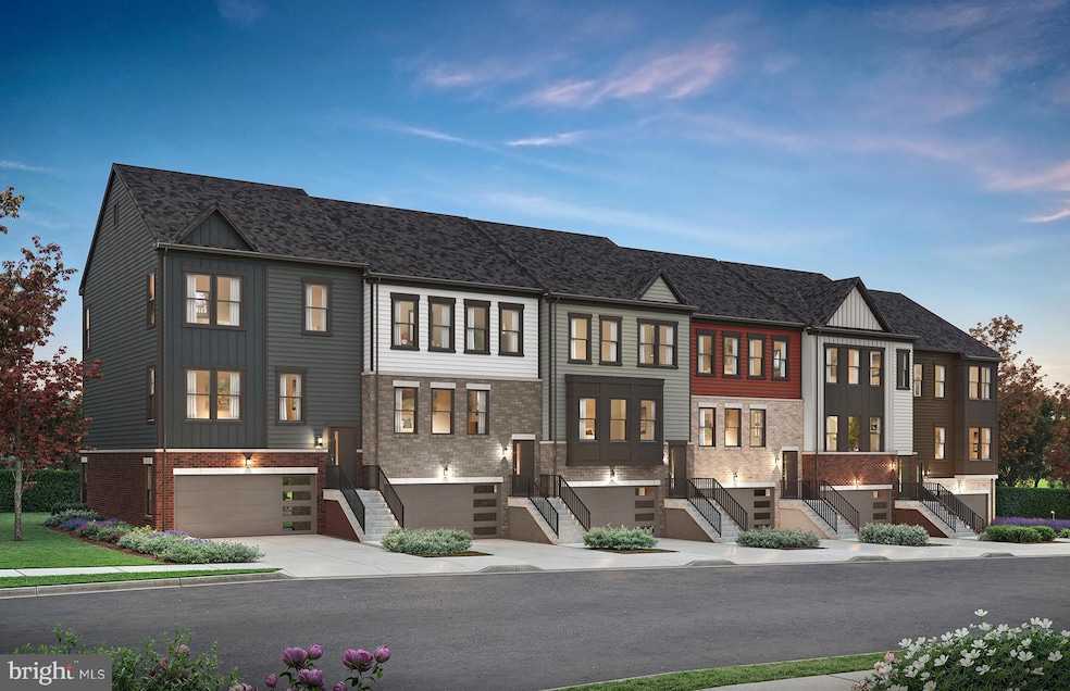 1104 Crested Wood Dr, Laurel, MD 20724 - photo 1