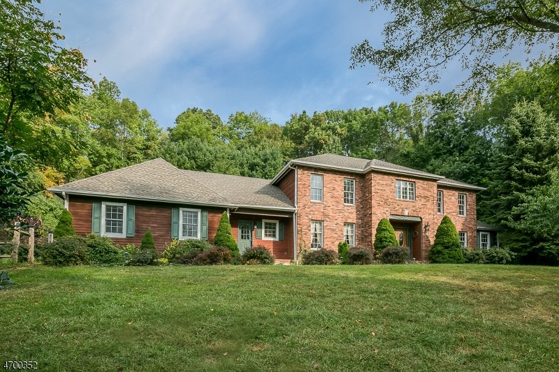 8 Bridge Hollow Rd, Califon, NJ 07830 - photo 1