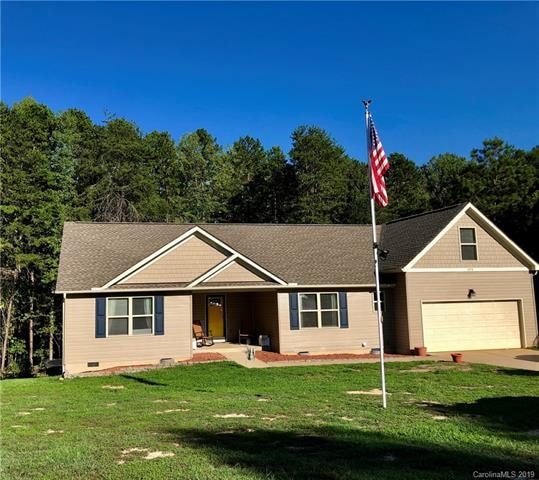 1575 Stonecroft Dr, Lincolnton, NC 28092 - photo 1