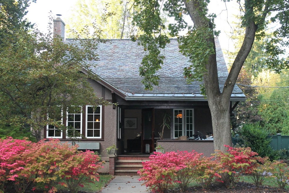 124 Riverside Ave, Schenectady, NY 12302 - photo 1