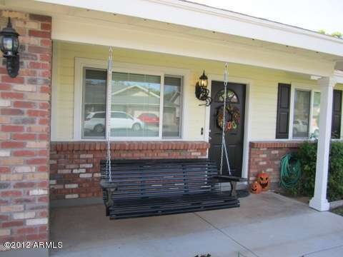 3front porch and swing