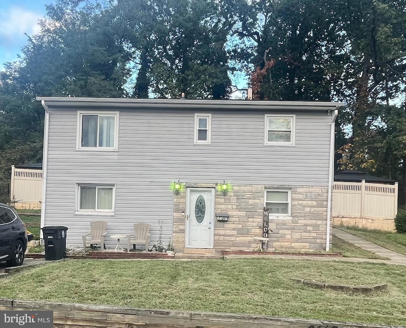6612 Hillwood Dr, Riverdale, MD 20737 - photo 1