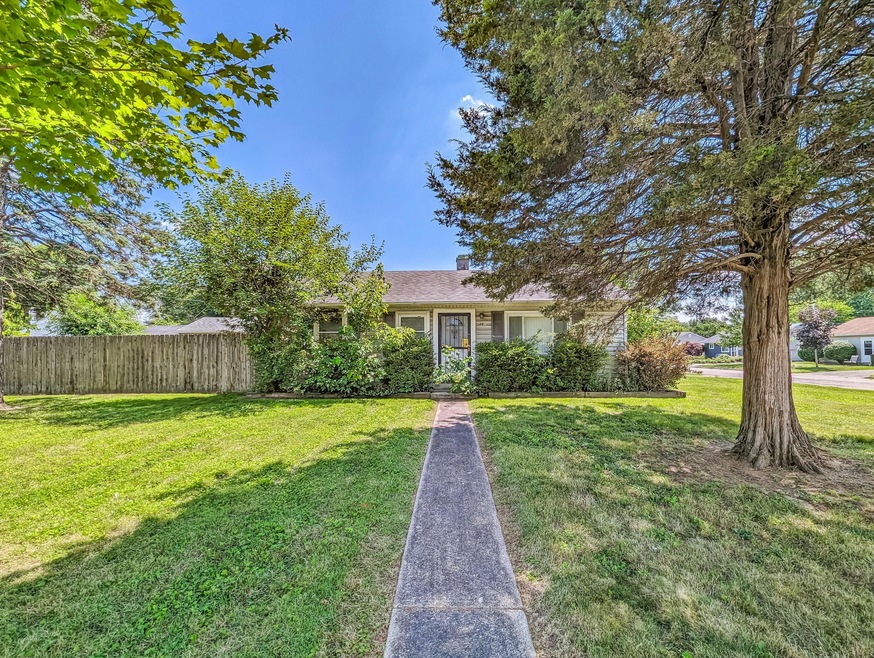 4615 San Jose Ln, Columbus, OH 43213 - photo 1