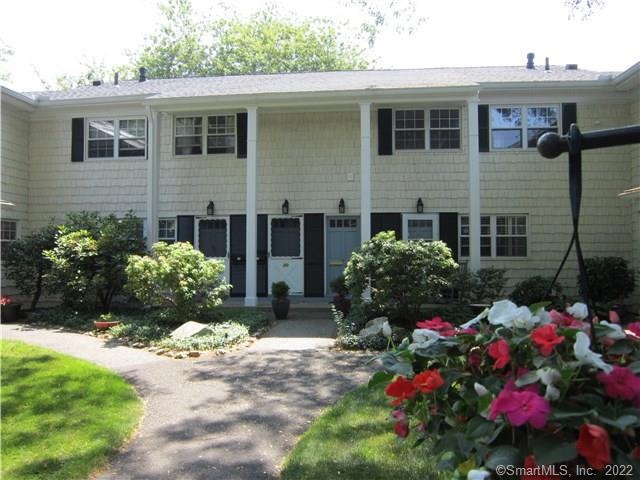 245 Unquowa Rd unit 52, Fairfield, CT 06824 - photo 1