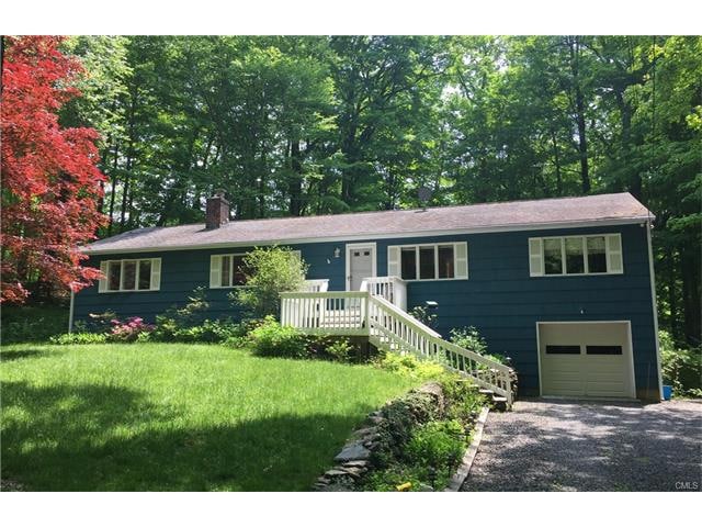 126 Ledges Road - Welcome home!