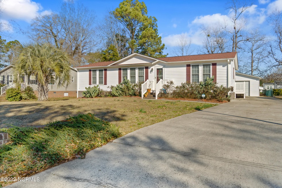 1086 Captains Court