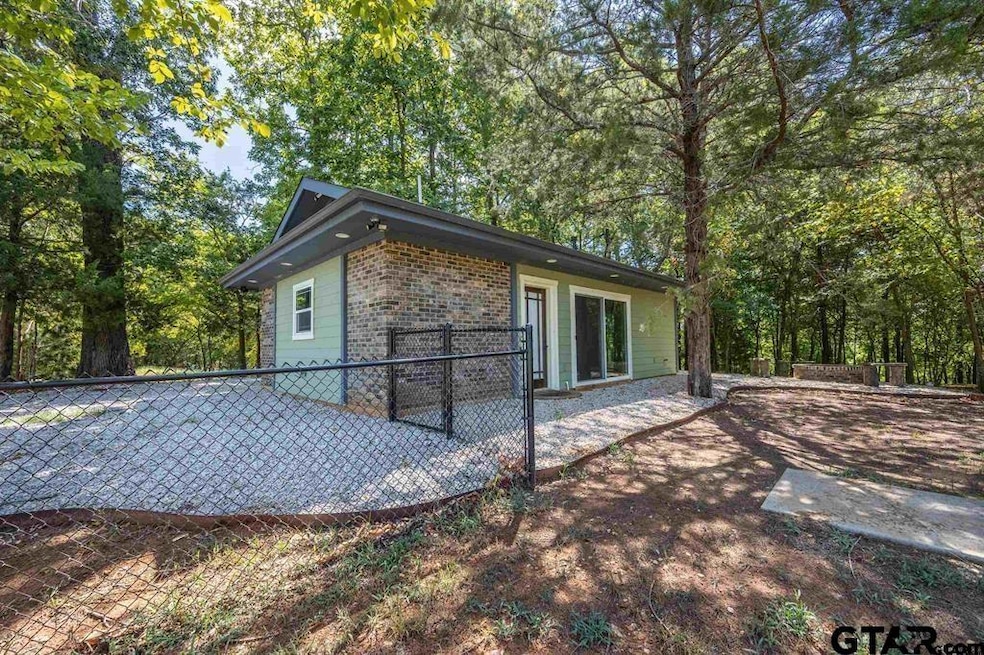 For Rent $800/month