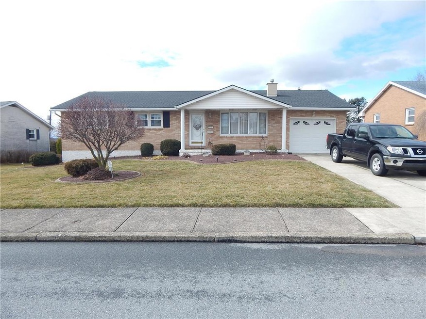 3135 N 4th St, Whitehall, PA 18052 - photo 1