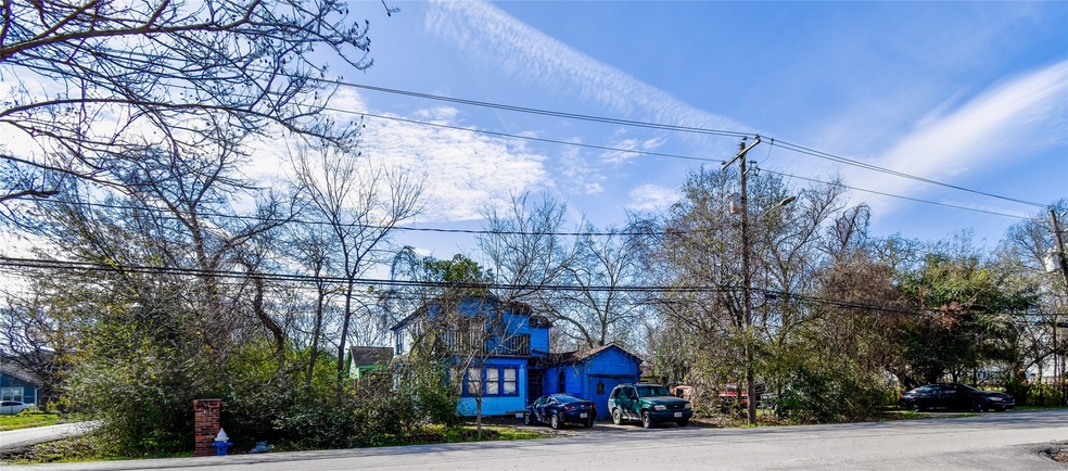 1641 Tabor St, Houston, TX 77009 - photo 1