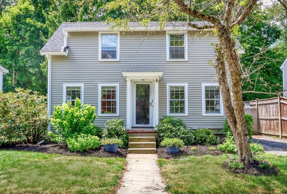 86 Middlesex St, Winchester, MA 01890 - photo 1