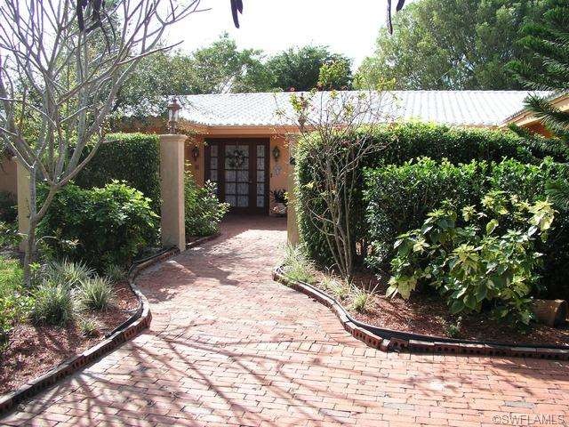 770 Park Shore Dr, Naples, FL 34103 - photo 1