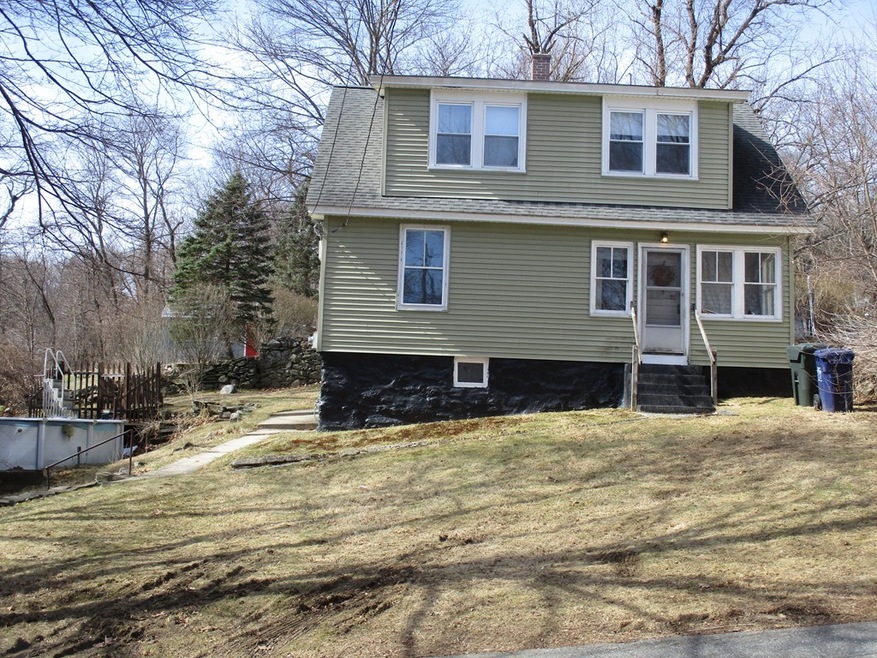84 Hillside Rd, Dracut, MA 01826 - photo 1