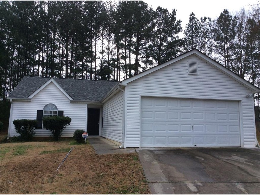 100 Brandon Ridge Cir, Stockbridge, GA 30281 - photo 1