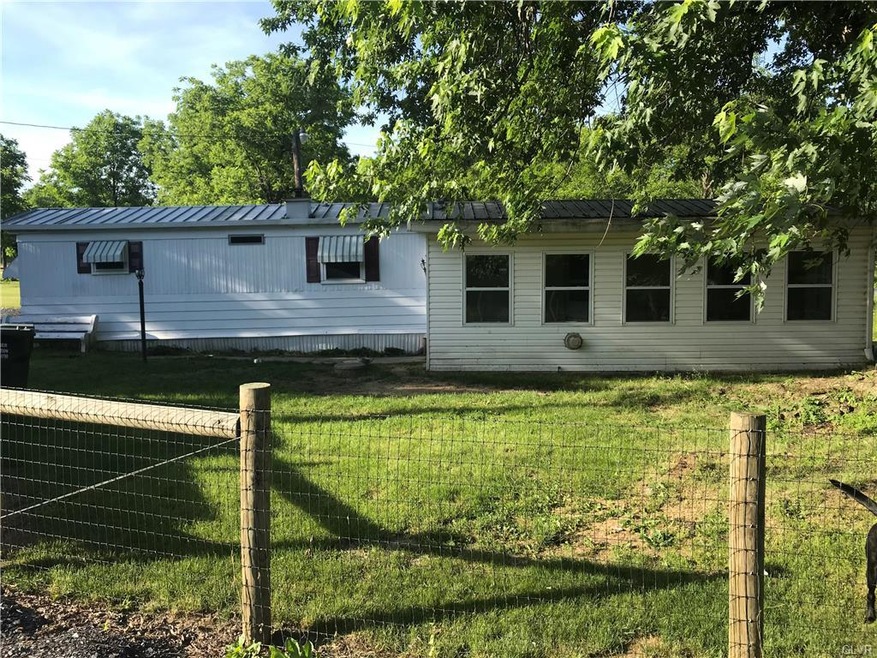 6503 Church Rd, Slatington, PA 18080 - photo 1