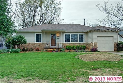 Adorable 3 bedroom 1 bath home across from Whitesi