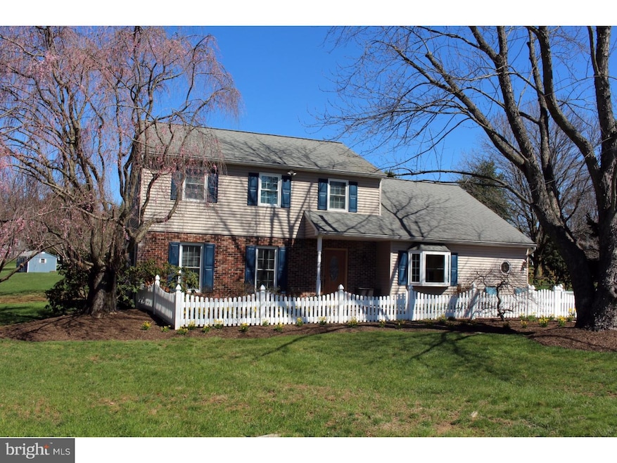 717 Morgan Cir, West Chester, PA 19380 - photo 1