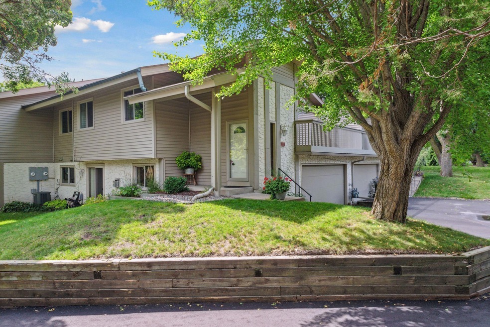 Sold $308,100 • Co-Listing Agent