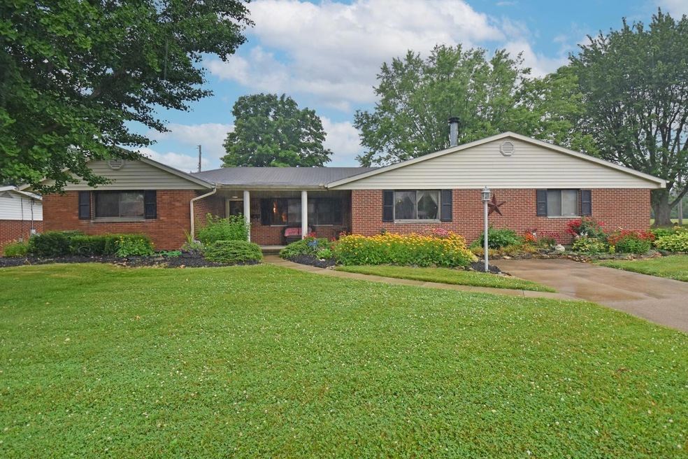 451 Nunn Ave, Wilmington, OH 45177 - photo 1