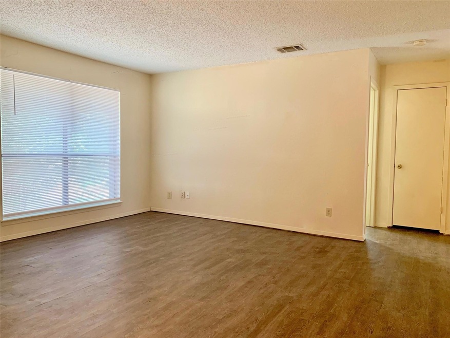 245 Craddock Ave unit D, San Marcos, TX 78666 - photo 1