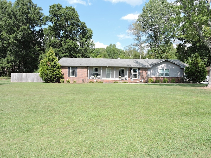 350 Belmar Cir, Manchester, TN 37355 - photo 1