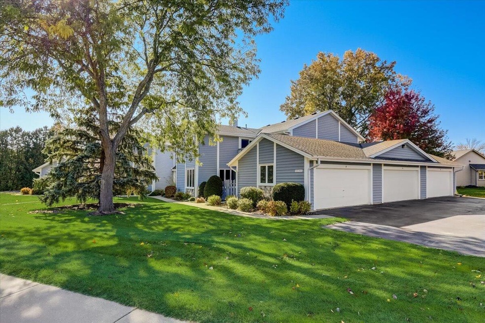01-Hilbert Ln-001