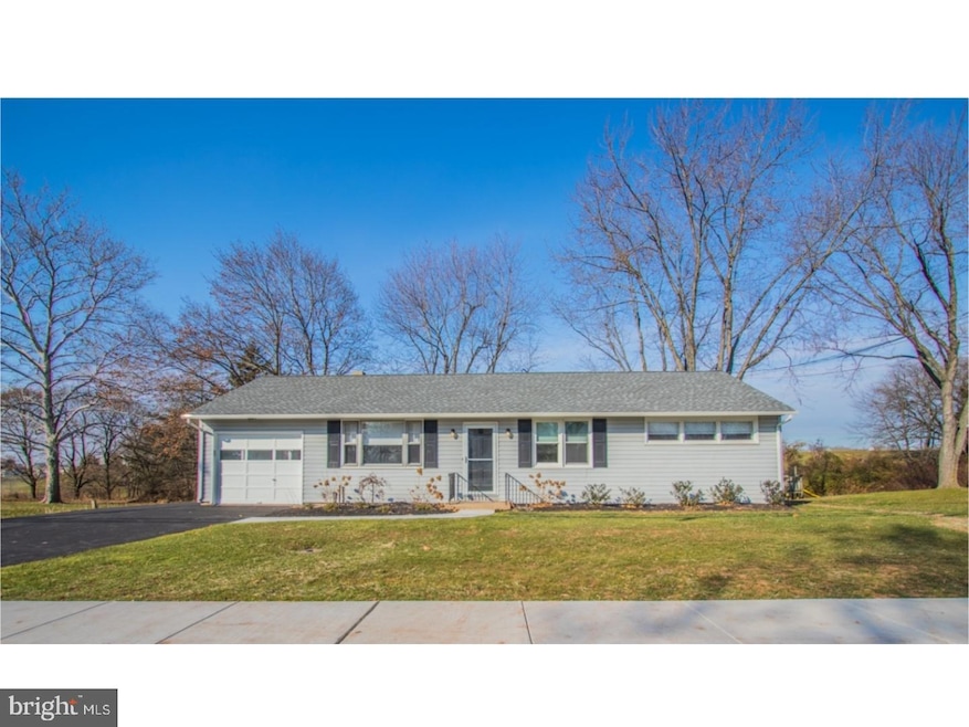 532 Forty Foot Rd, Hatfield, PA 19440 - photo 1