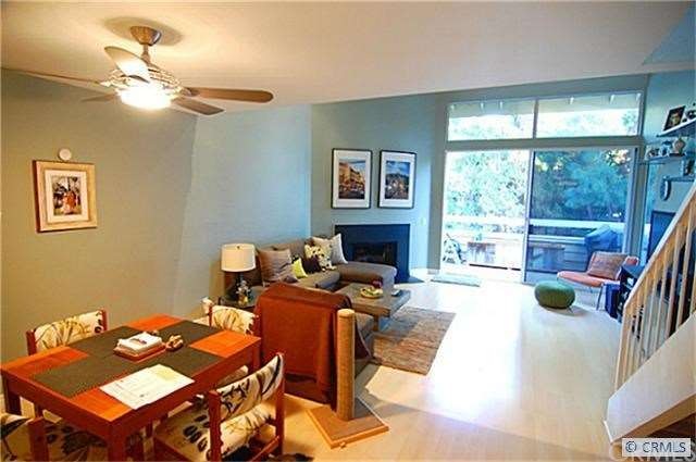 Bright Living Room with Great Views of the Beautif