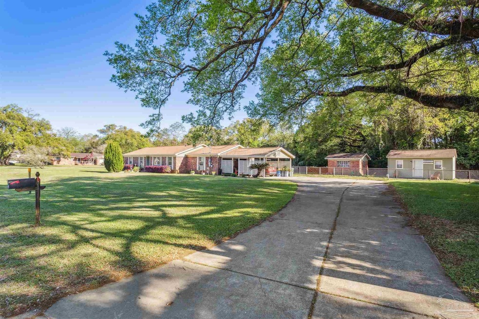 2405 Inda Ave, Pensacola, FL 32526 - photo 1