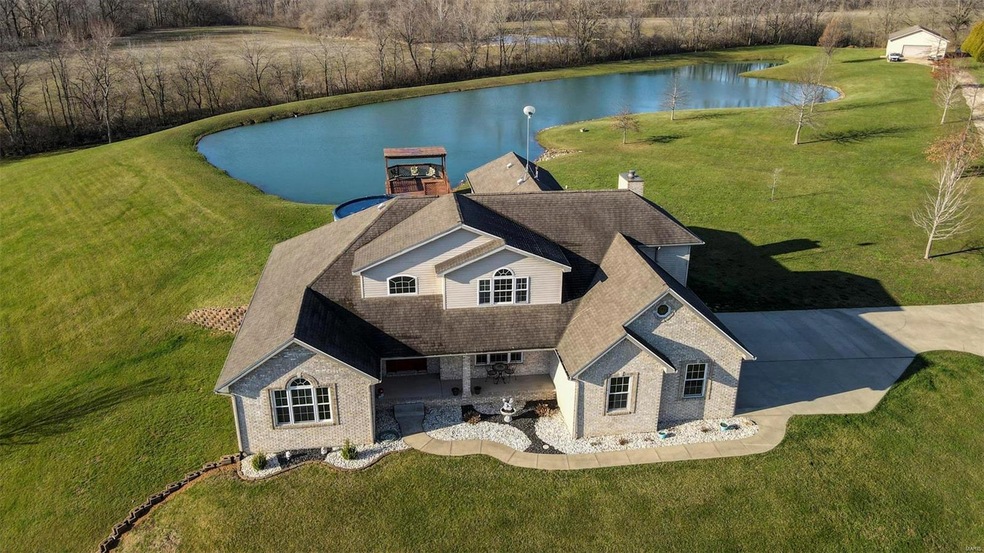 Spectacular Setting! Schedule your appointment soon!