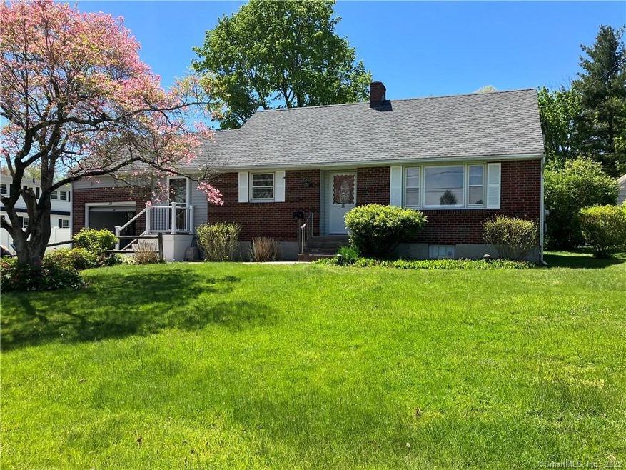 38 Lincoln Rd, Cromwell, CT 06416 - photo 1