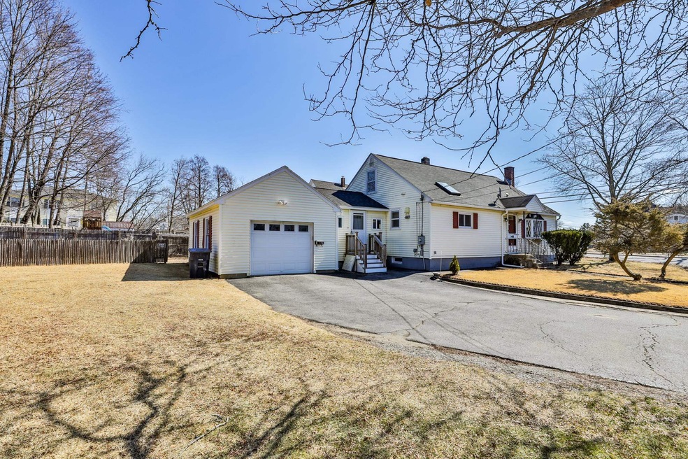 1 Lake Ave unit 108, Nashua, NH 03060 - photo 1